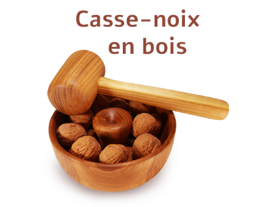 Casse noix en bois avec maillet