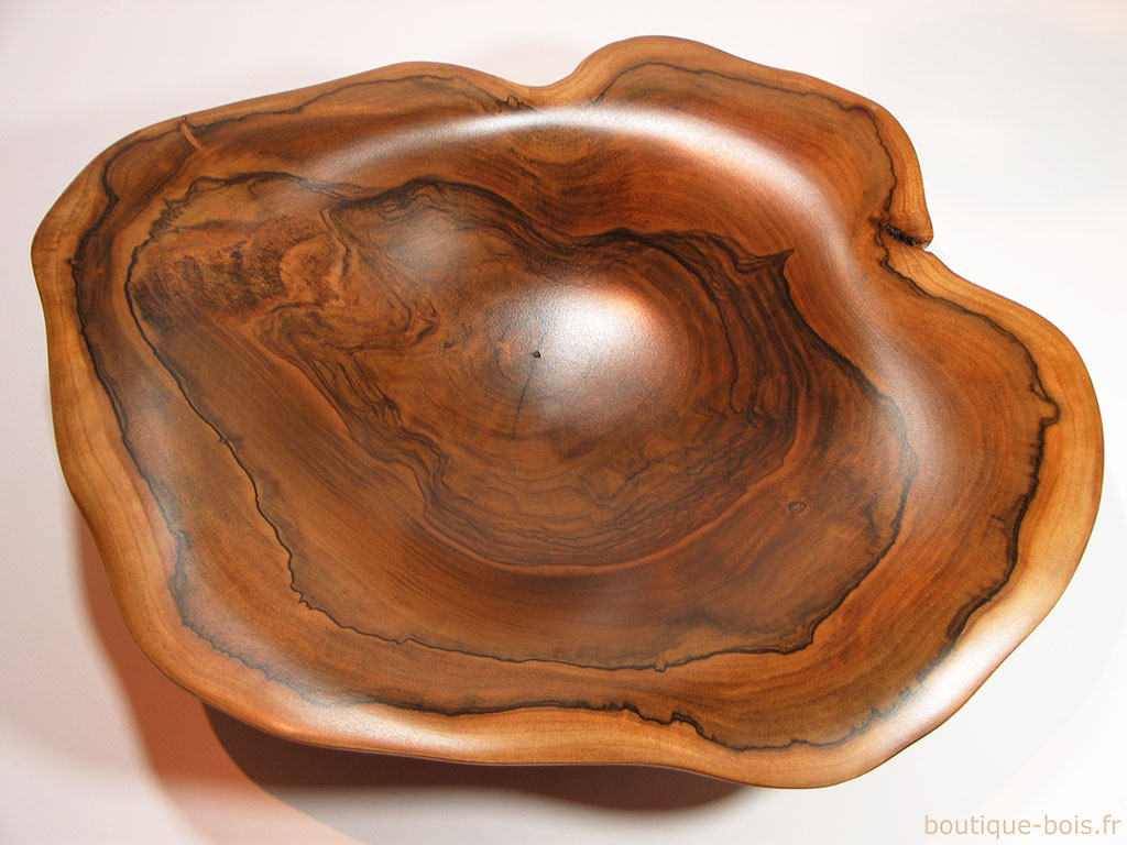 coupe en bois sculpté
