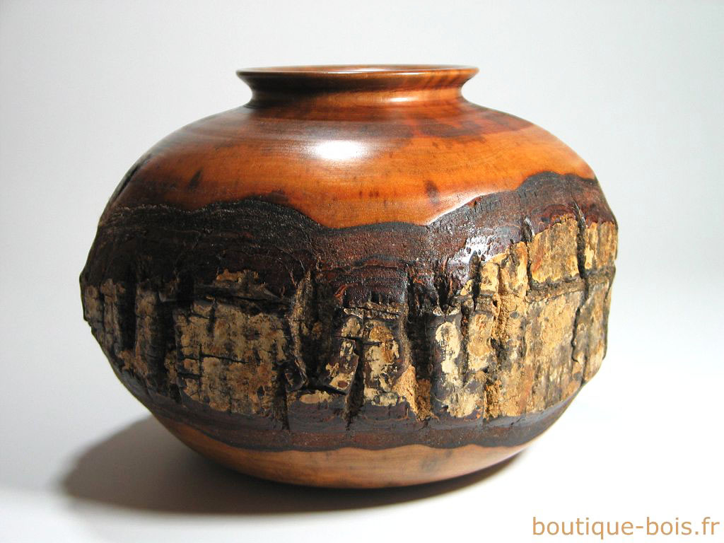 vase en bois